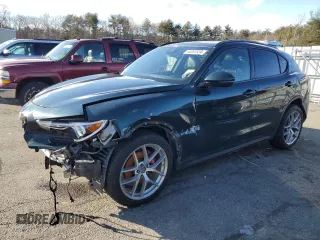 2019 Alfa Romeo Stelvio Ti Lusso z VIN ZASPAKBN5K7C41490, wystawiony jako Copart lot #44357334 z przebiegiem Nie podano mil oraz Szkoda całkowita • Salvage title. Historia ofert i sprzedaży dostępna na DreamBid. Obrazek 1.