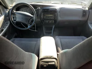 2000 Mercury Mountaineer Convenience with VIN 4M2ZU66E4YUJ04782, listed as a Copart auction lot 89192245 with 139,794 mi miles and Salvage title. Bid and sale history available at DreamBid. Image 8.