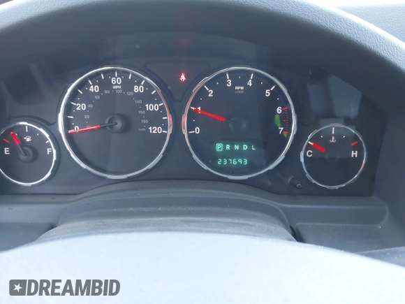 2008 Jeep Liberty Sport z VIN 1J8GN28K48W180375, wystawiony jako IAAI lot #42262362 z przebiegiem 237 693 mil mil oraz . Historia ofert i sprzedaży dostępna na DreamBid. Obrazek 7.