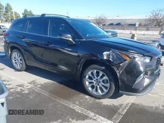 2021 Toyota Highlander Hybrid Limited with VIN 5TDYARAH8MS006883, listed as a IAAI auction lot 41507332 with 169,210 mi miles and . Bid and sale history available at DreamBid. Image 1.