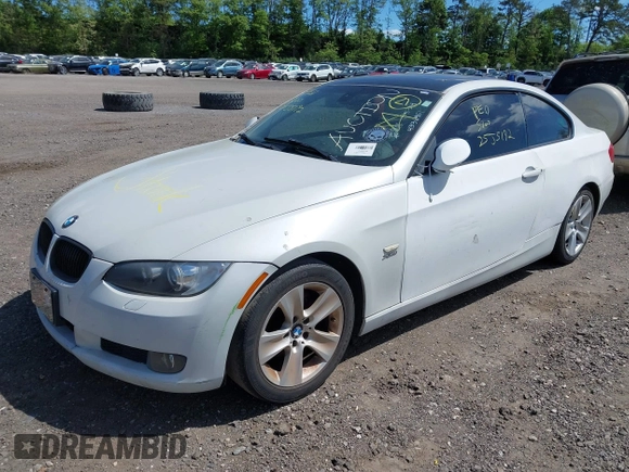 2011 BMW 3 Series 328i xDrive with VIN WBAKF5C5XBE586463, listed as a IAAI auction lot 42305431 with Not provided miles and . Bid and sale history available at DreamBid. Image 2.