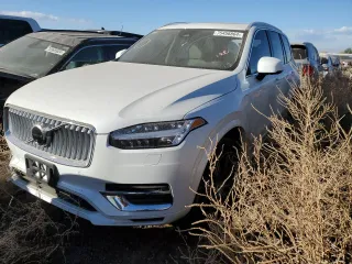 2024 Volvo XC90 Plus with VIN YV4H60LE6R1209420, listed as a Copart auction lot 75458864 with 1,560 mi miles and Salvage Title. Bid and sale history available at DreamBid. Image 1.