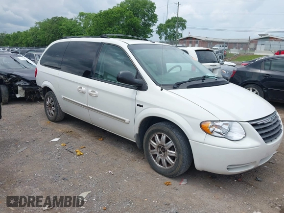 2007 Chrysler Town & Country Touring with VIN 2A4GP54L87R273936, listed as a IAAI auction lot 42181459 with 201,571 mi miles and . Bid and sale history available at DreamBid. Image 1.