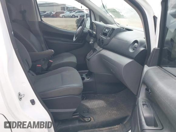2017 Nissan NV200 SV with VIN 3N6CM0KN0HK705537, listed as a IAAI auction lot 41909315 with 112,083 mi miles and . Bid and sale history available at DreamBid. Image 5.