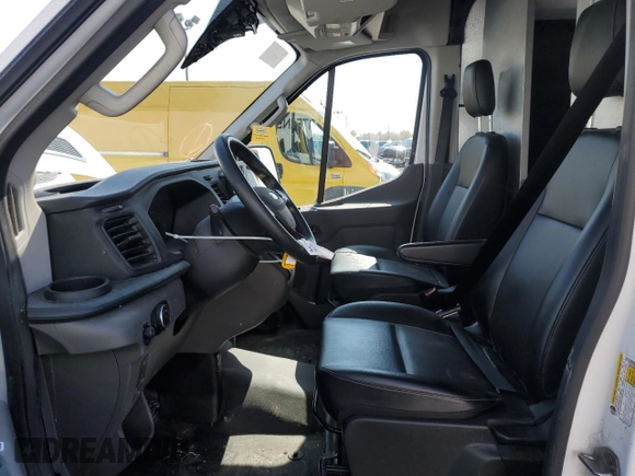 2022 Ford Transit Cargo z VIN 1FTBR1X82NKA23274, wystawiony jako Copart lot #52293345 z przebiegiem 59 412 mil mil oraz Szkoda całkowita • Salvage title. Historia ofert i sprzedaży dostępna na DreamBid. Obrazek 7.