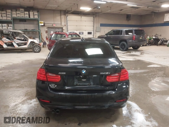 2013 BMW 3 Series 328i xDrive with VIN WBA3B3C5XDF532372, listed as a IAAI auction lot 41876130 with 121,545 mi miles and . Bid and sale history available at DreamBid. Image 16.