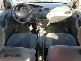 2001 Ford Focus LX with VIN 1FAFP33P81W152614, listed as a Copart auction lot 43199365 with 139,347 mi miles and Salvage Title. Bid and sale history available at carsss.com. Image 8.
