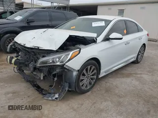 2015 Hyundai Sonata Limited with VIN 5NPE34AF8FH043701, listed as a IAAI auction lot 42031281 with 175,210 mi miles and . Bid and sale history available at carsss.com. Image 18.
