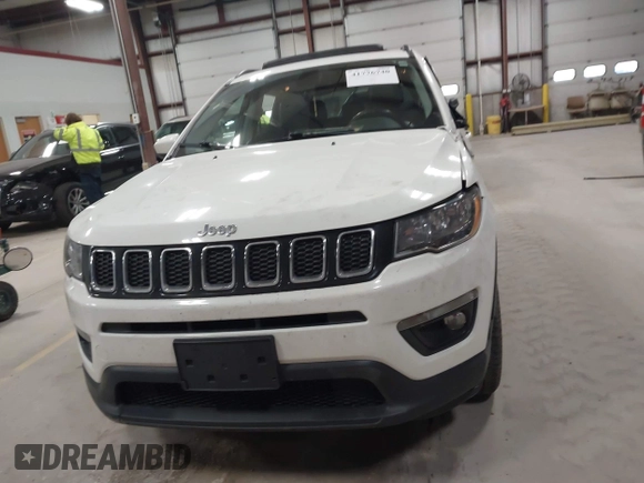 2017 Jeep Compass Latitude with VIN 3C4NJDBB0HT692722, listed as a IAAI auction lot 41776740 with 132,271 mi miles and . Bid and sale history available at DreamBid. Image 12.