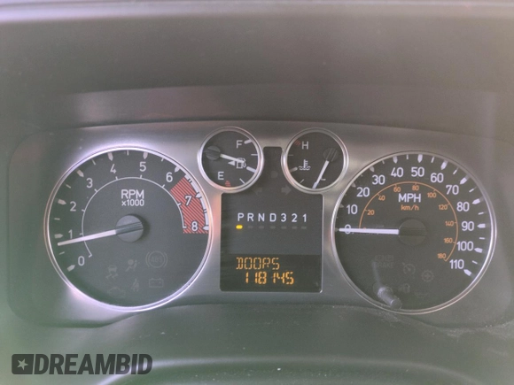 2008 Hummer H3 with VIN 5GTEN33E988187406, listed as a Copart auction lot 81127844 with 118,145 mi miles and Salvage Title. Bid and sale history available at DreamBid. Image 9.