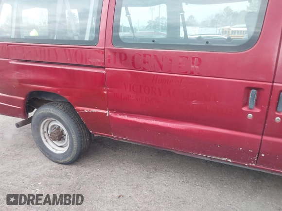 2001 Ford Econoline Passenger XL with VIN 1FBSS31L71HA92700, listed as a IAAI auction lot 41809599 with 201,641 mi miles and . Bid and sale history available at DreamBid. Image 6.