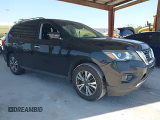 2017 Nissan Pathfinder SV z VIN 5N1DR2MM0HC650422, wystawiony jako IAAI lot #42294539 z przebiegiem 104 480 mil mil oraz . Historia ofert i sprzedaży dostępna na DreamBid. Obrazek 1.