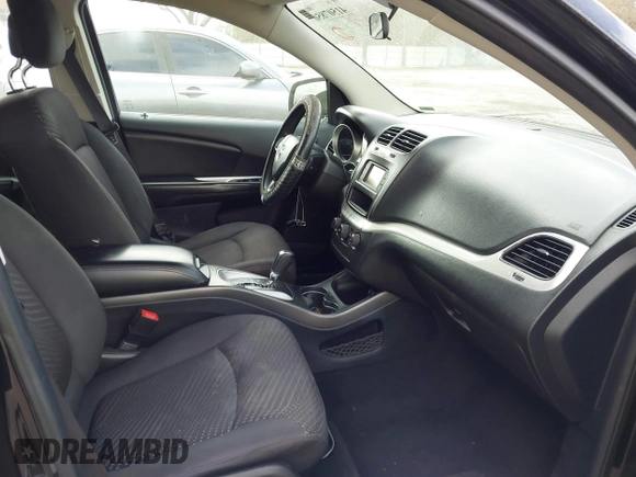 2015 Dodge Journey American Value Pkg with VIN 3C4PDCABXFT637428, listed as a IAAI auction lot 41507850 with 209,050 mi miles. Bid and sale history available at carsss.com. Image 5.