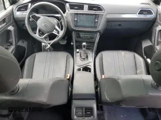2024 Volkswagen Tiguan SE R-Line Black with VIN 3VVCB7AXXRM129869, listed as a Copart auction lot 53387585 with 8,563 mi miles and Salvage title. Bid and sale history available at DreamBid. Image 8.