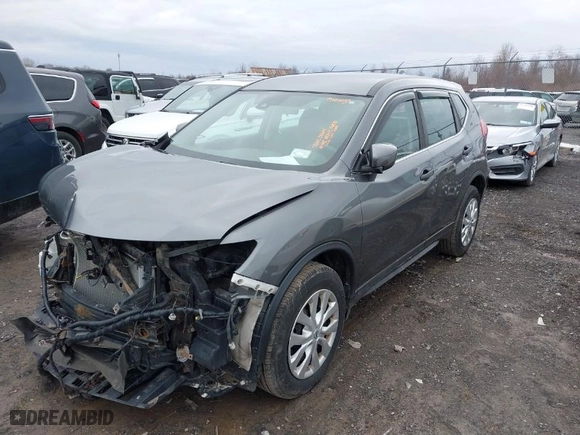 2019 Nissan Rogue SV with VIN 5N1AT2MV0KC811405, listed as a IAAI auction lot 41726886 with 97,140 mi miles. Bid and sale history available at carsss.com. Image 2.