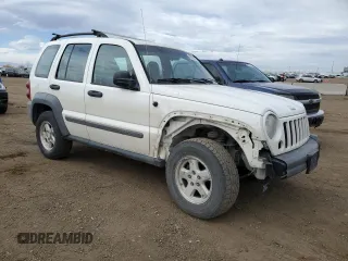 2005 Jeep Liberty Sport with VIN 1J4GL48505W583083, listed as a Copart auction lot 49700615 with 198,325 mi miles and Salvage Title. Bid and sale history available at carsss.com. Image 4.
