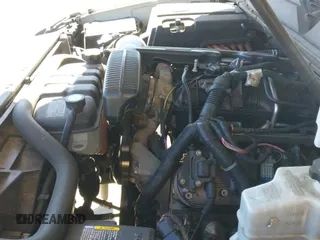 2013 Cadillac Escalade z VIN 1GYS3FEJ8DR211799, wystawiony jako IAAI lot #41751690 z przebiegiem 162 992 mil mil oraz . Historia ofert i sprzedaży dostępna na DreamBid. Obrazek 19.