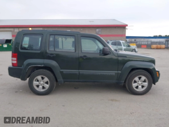 2010 Jeep Liberty Sport with VIN 1J4PN2GK7AW176037, listed as a IAAI auction lot 42125070 with 178,872 mi miles. Bid and sale history available at carsss.com. Image 14.