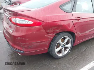 2013 Ford Fusion SE with VIN 3FA6P0HR7DR110516, listed as a IAAI auction lot 42127684 with 123,996 mi miles. Bid and sale history available at carsss.com. Image 6.