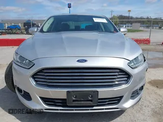 2013 Ford Fusion SE with VIN 3FA6P0HR6DR247396, listed as a IAAI auction lot 41925395 with 111,230 mi miles. Bid and sale history available at carsss.com. Image 11.
