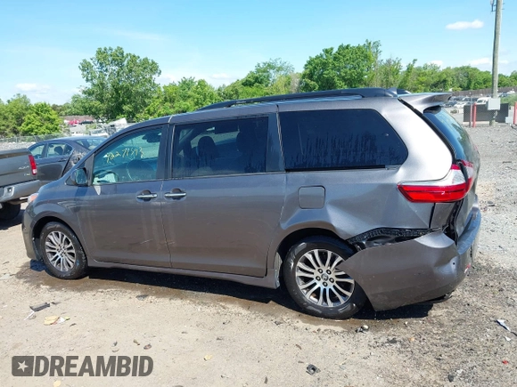 2018 Toyota Sienna XLE Auto Access Seat with VIN 5TDYZ3DC9JS921680, listed as a IAAI auction lot 42271593 with 141,417 mi miles and . Bid and sale history available at DreamBid. Image 14.