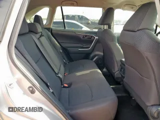 2023 Toyota RAV4 LE z VIN 2T3F1RFV4PW343172, wystawiony jako Copart lot #64432785 z przebiegiem 8 249 mil mil oraz Szkoda całkowita • Salvage title. Historia ofert i sprzedaży dostępna na DreamBid. Obrazek 11.