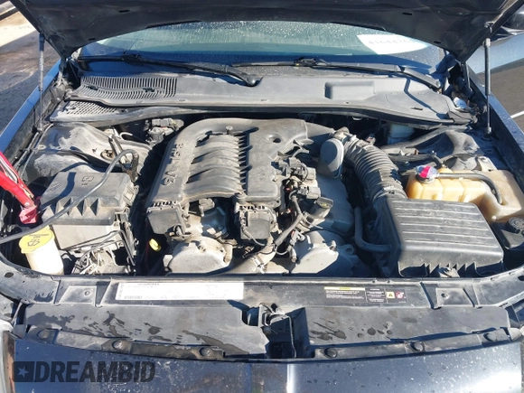2005 Dodge Magnum SE with VIN 2D4FV48V55H661046, listed as a IAAI auction lot 41644364 with 125,400 mi miles and . Bid and sale history available at carsss.com. Image 10.