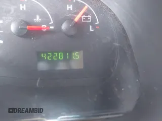 2007 Ford Econoline Passenger XL с VIN 1FBSS31L37DA02717, выставлен на аукционе IAAI как лот 42624237 с пробегом 422 811 миль миль и . История ставок и продаж доступна на DreamBid. Изображение 7.