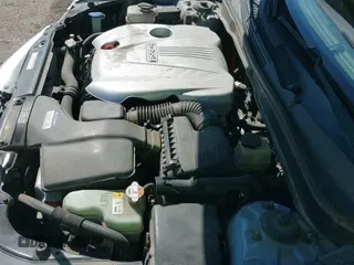 2014 Hyundai Sonata z VIN KMHEC4A4XEA117524, wystawiony jako IAAI lot #43379455 z przebiegiem 135 651 mil mil oraz . Historia ofert i sprzedaży dostępna na DreamBid. Obrazek 19.