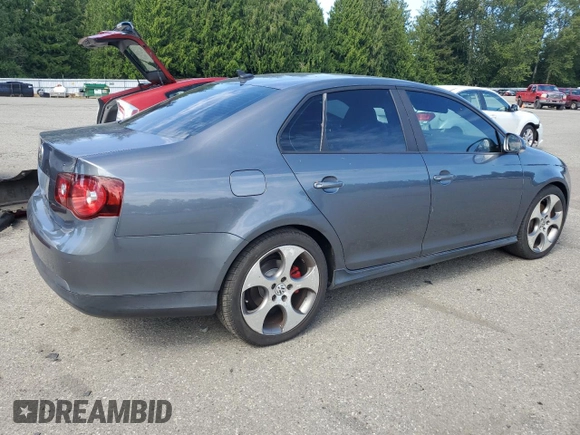 2008 Volkswagen Jetta GLI z VIN 3VWDJ71KX8M006725, wystawiony jako Copart lot #58665965 z przebiegiem 182 427 mil mil oraz Czysty tytuł • Clean title. Historia ofert i sprzedaży dostępna na DreamBid. Obrazek 3.