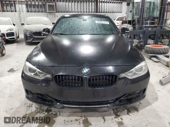 2013 BMW 3 Series 335i with VIN WBA3A9G52DNR97184, listed as a Copart auction lot 46601475 with 132,371 mi miles and Clean title. Bid and sale history available at DreamBid. Image 5.