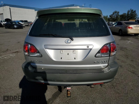 2002 Lexus RX 300 with VIN JTJGF10U320124642, listed as a Copart auction lot 84266434 with 184,985 mi miles and Salvage Title. Bid and sale history available at DreamBid. Image 6.