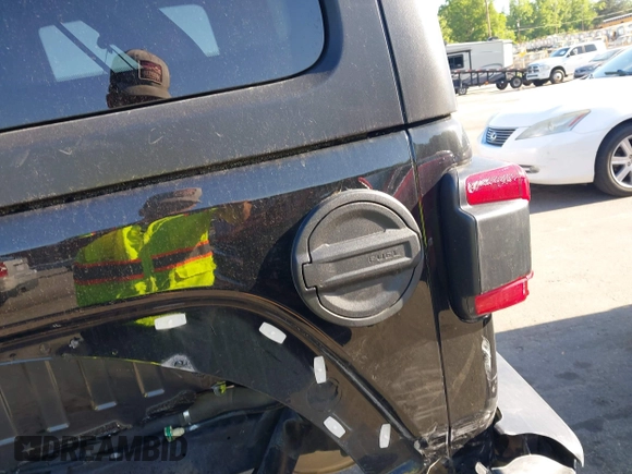 2022 Jeep Wrangler Unlimited Rubicon with VIN 1C4HJXFNXNW149063, listed as a IAAI auction lot 42130171 with 33,961 mi miles and . Bid and sale history available at DreamBid. Image 18.