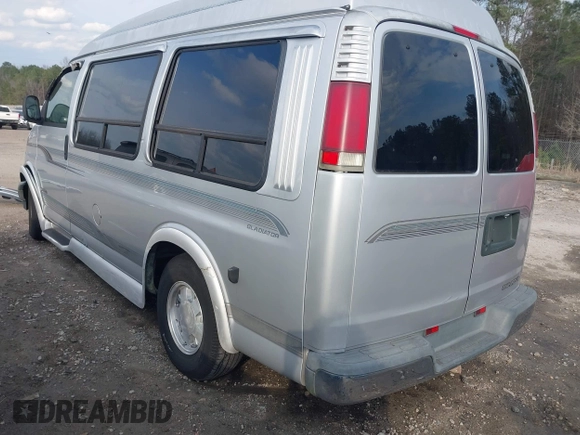 1996 Chevrolet Express Cargo Van w/YF7 with VIN 1GBFG15RXT1019130, listed as a IAAI auction lot 41674417 with 1 mi miles. Bid and sale history available at carsss.com. Image 3.