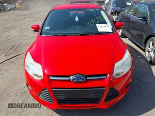 2013 Ford Focus SE z VIN 1FADP3F22DL121615, wystawiony jako IAAI lot #41752936 z przebiegiem 116 017 mil mil oraz . Historia ofert i sprzedaży dostępna na DreamBid. Obrazek 6.