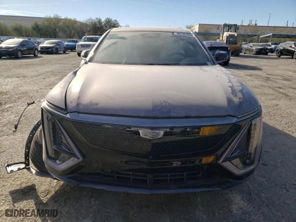 2024 Cadillac LYRIQ Sport with VIN 1GYKPWRL7RZ122023, listed as a Copart auction lot 80765334 with 6,183 mi miles and Salvage Title. Bid and sale history available at carsss.com. Image 5.