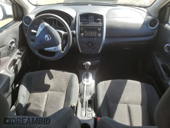2016 Nissan Versa SV z VIN 3N1CN7AP6GL845096, wystawiony jako Copart lot #57167385 z przebiegiem 219 374 mil mil oraz Szkoda całkowita • Salvage title. Historia ofert i sprzedaży dostępna na DreamBid. Obrazek 8.