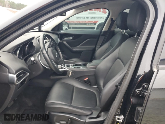 2017 Jaguar F-Pace z VIN SADCS2BN3HA098270, wystawiony jako Copart lot #86798814 z przebiegiem 94 338 mil mil oraz Czysty tytuł • Clean title. Historia ofert i sprzedaży dostępna na DreamBid. Obrazek 7.