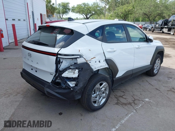 2025 Hyundai Kona SE with VIN KM8HACAB7SU222737, listed as a IAAI auction lot 42113828 with 1 mi miles. Bid and sale history available at carsss.com. Image 4.