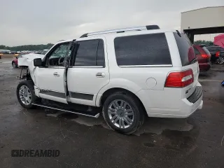 2014 Lincoln Navigator z VIN 5LMJJ2J51EEL08112, wystawiony jako Copart lot #54723164 z przebiegiem 135 575 mil mil oraz Szkoda całkowita • Salvage title. Historia ofert i sprzedaży dostępna na DreamBid. Obrazek 2.