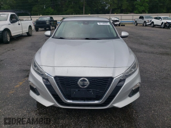 2021 Nissan Altima SV with VIN 1N4BL4DV4MN370900, listed as a Copart auction lot 61149325 with 71,427 mi miles and Salvage title. Bid and sale history available at DreamBid. Image 5.