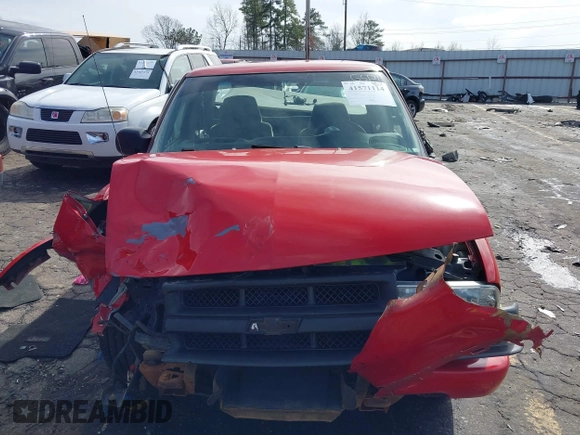 2001 Chevrolet S-10 LS with VIN 1GCCS19W818196034, listed as a IAAI auction lot 41571114 with 222,440 mi miles and . Bid and sale history available at DreamBid. Image 11.