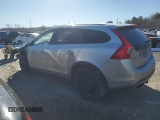 2016 Volvo V60 T5 z VIN YV4612HK1G1008148, wystawiony jako Copart lot #42750955 z przebiegiem 104 415 mil mil oraz Szkoda całkowita • Salvage title. Historia ofert i sprzedaży dostępna na DreamBid. Obrazek 2.