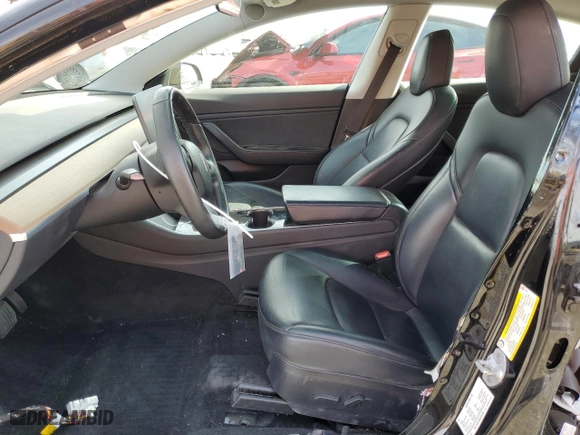 2019 Tesla Model 3 Mid Range with VIN 5YJ3E1EA6KF361663, listed as a Copart auction lot 42558855 with 84,766 mi miles and Salvage Title. Bid and sale history available at carsss.com. Image 7.