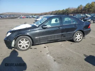 2004 Mercedes-Benz C 320 with VIN WDBRF64JX4F457945, listed as a Copart auction lot 88925605 with Not Provided miles and Salvage Title. Bid and sale history available at DreamBid. Image 1.