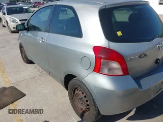 2007 Toyota Yaris with VIN JTDJT923675114542, listed as a IAAI auction lot 42067281 with 203,525 mi miles. Bid and sale history available at carsss.com. Image 3.