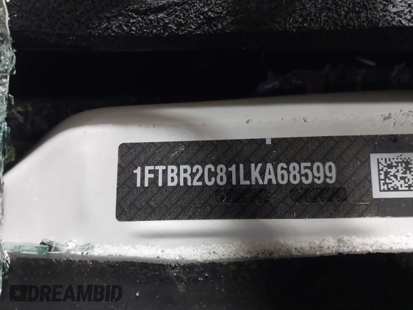 2020 Ford Transit Cargo z VIN 1FTBR2C81LKA68599, wystawiony jako IAAI lot #41381157 z przebiegiem 63 382 mil mil oraz . Historia ofert i sprzedaży dostępna na DreamBid. Obrazek 9.