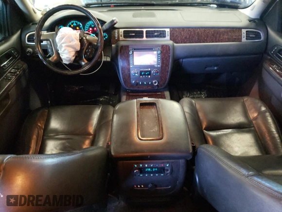 2012 GMC Yukon Denali with VIN 1GKS2EEF3CR140772, listed as a Copart auction lot 69621614 with 207,425 mi miles and Salvage Title. Bid and sale history available at carsss.com. Image 8.