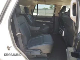 2022 Ford Expedition XLT with VIN 1FMJU1HT7NEA32284, listed as a Copart auction lot 61498915 with 23,510 mi miles and Salvage title. Bid and sale history available at DreamBid. Image 11.
