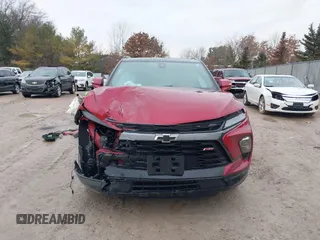2024 Chevrolet Blazer RS z VIN 3GNKBKRS1RS219856, wystawiony jako IAAI lot #41646667 z przebiegiem 11 947 mil mil oraz . Historia ofert i sprzedaży dostępna na DreamBid. Obrazek 13.